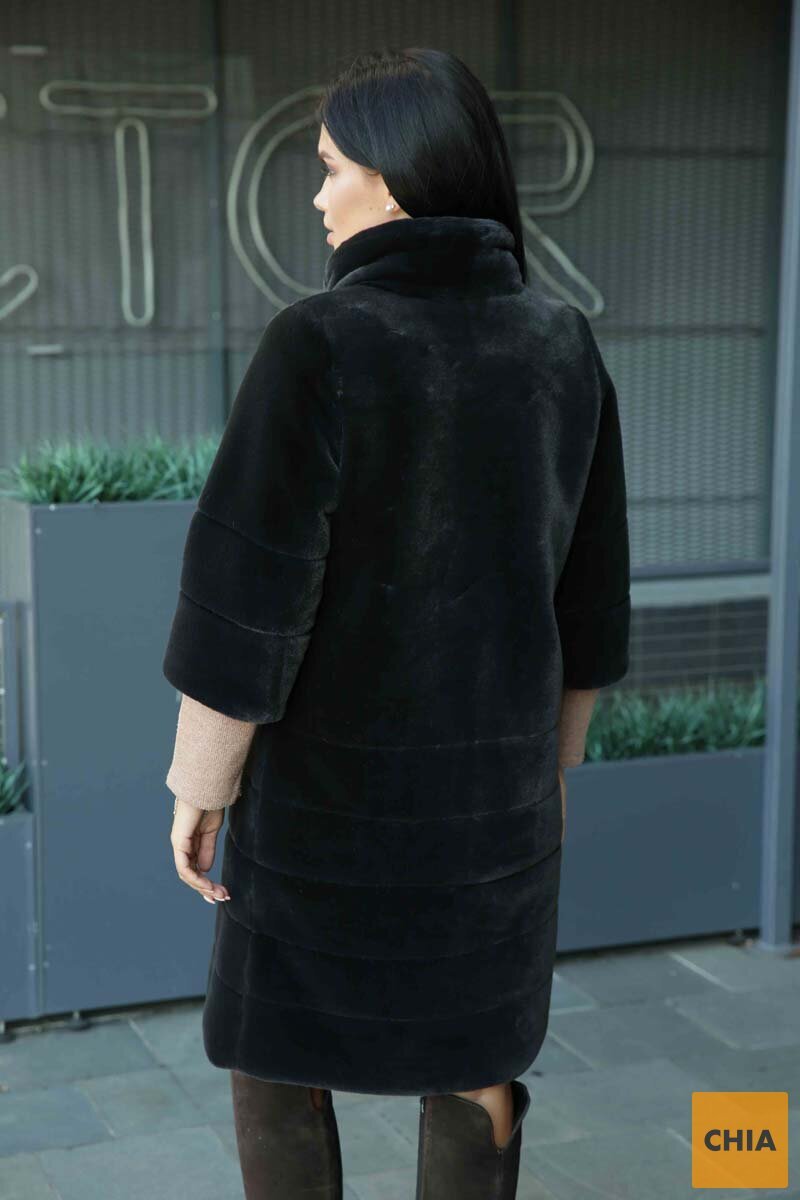 Шуба из искусственного меха