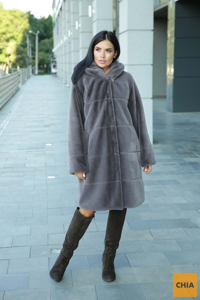 Шуба из искусственного меха