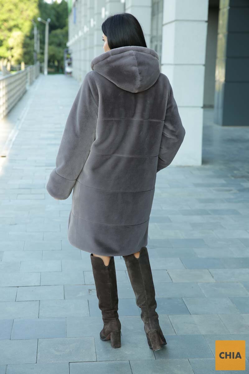 Шуба из искусственного меха