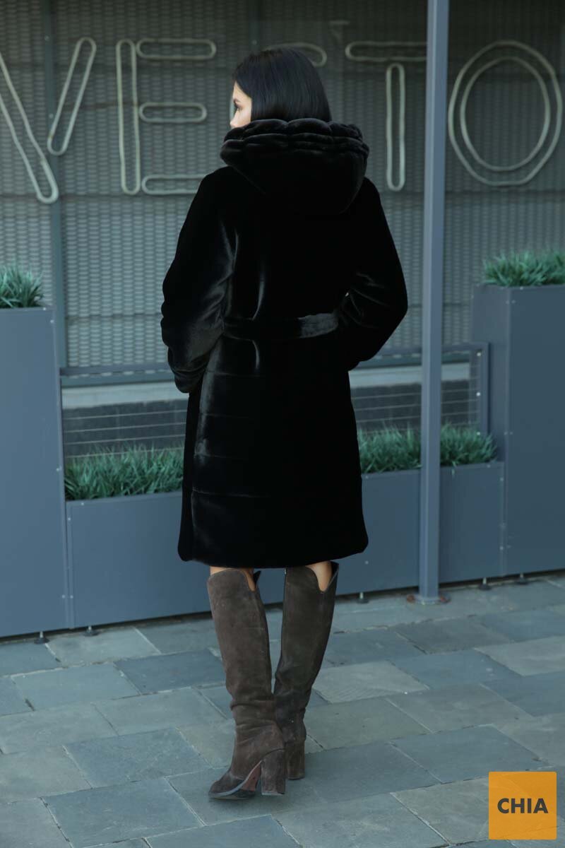 Шуба из искусственного меха