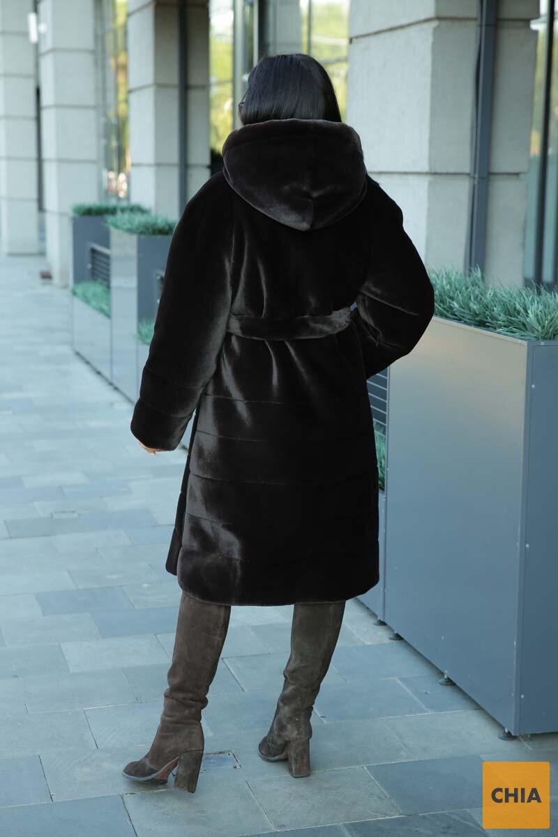 Шуба из искусственного меха