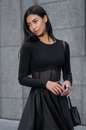 Лонгслив в корсетном стиле черного цвета Тере...