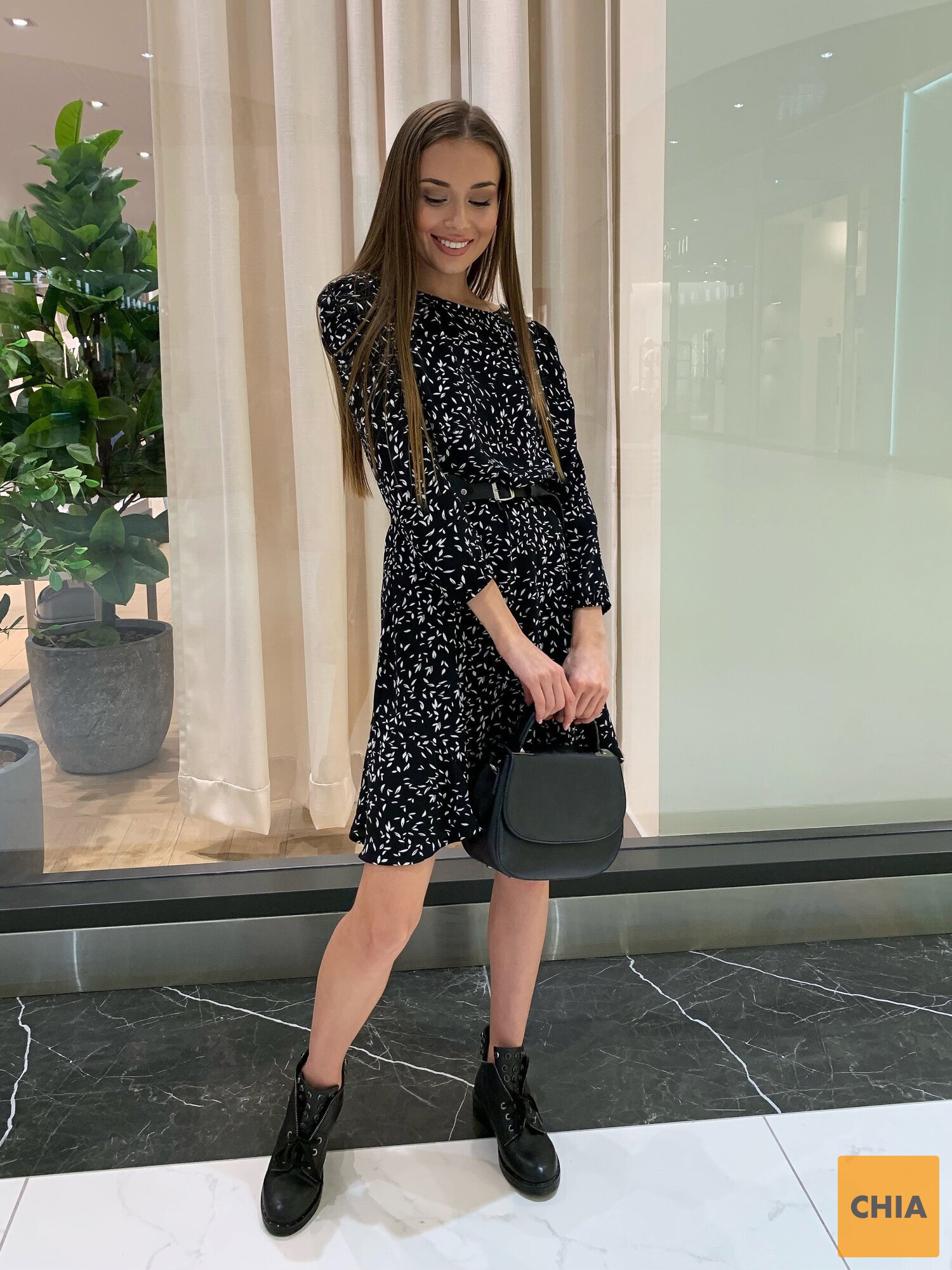 Платье с мелким узором