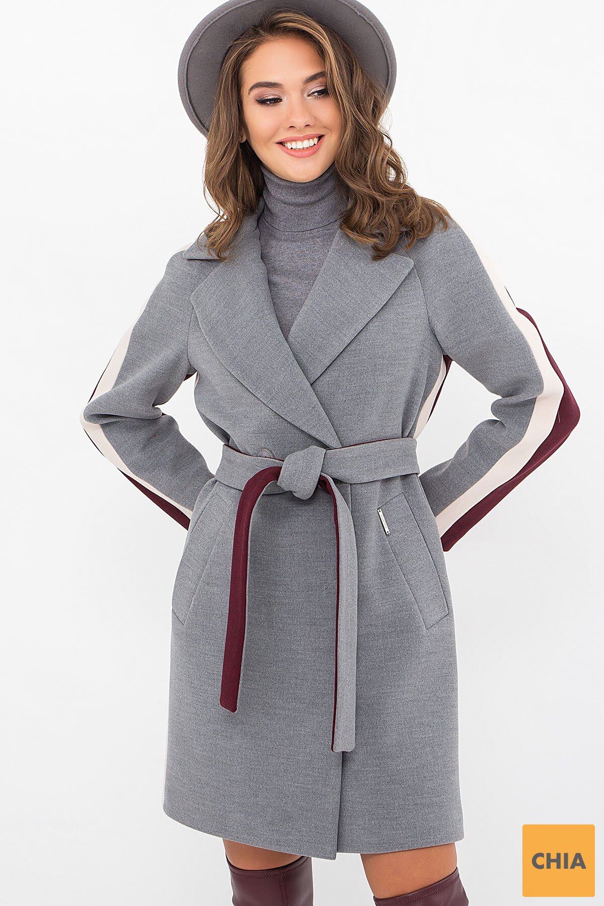 Пальто П-425-90 (2) 0015/3180 серый-т.бордо