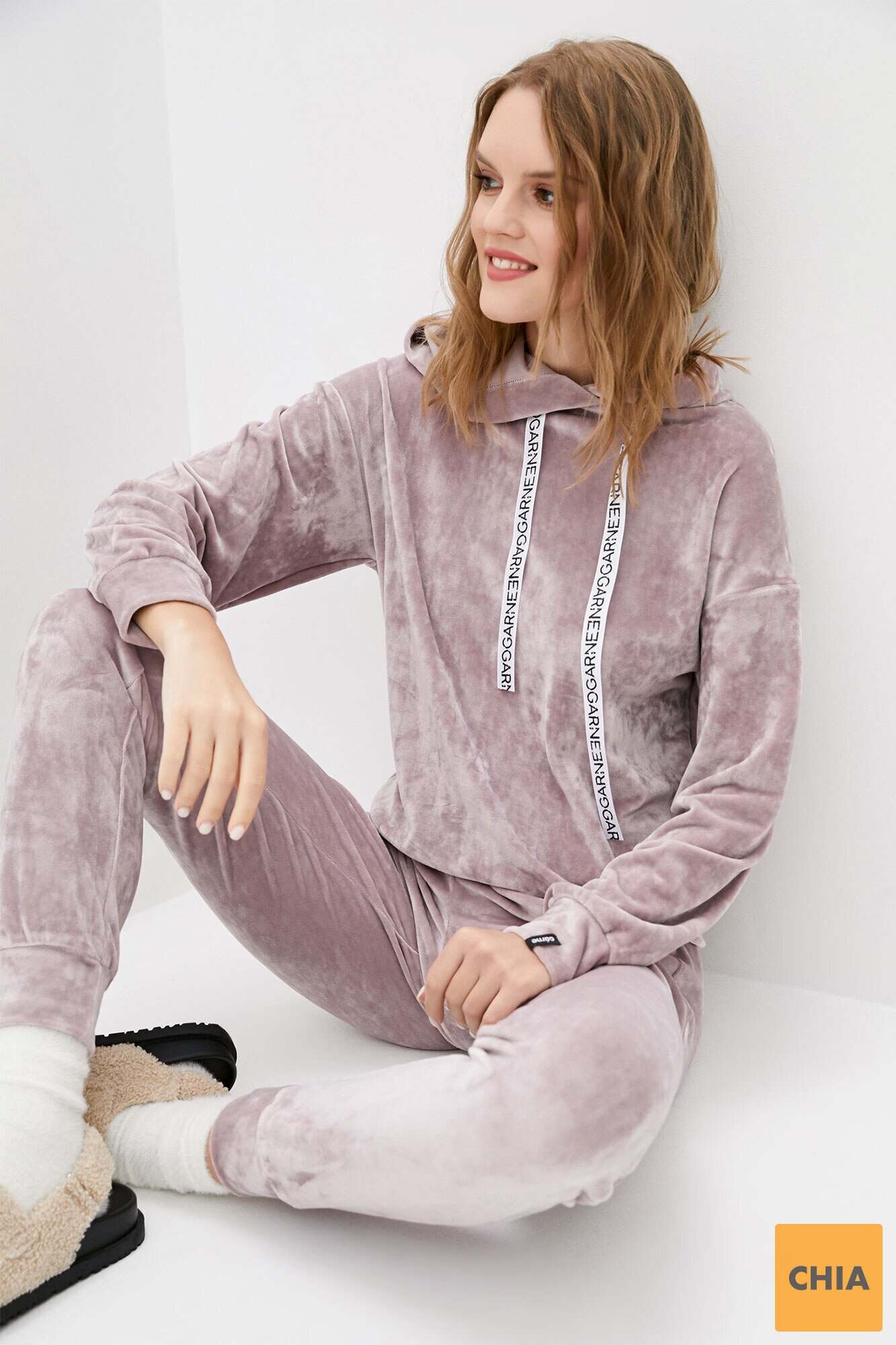 Свитшот DONATA