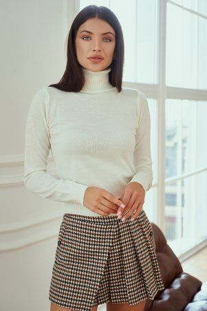 Гольф молочного цвета Арианна