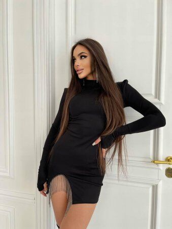 Zarema: Шикарное короткое черное платье с разрезом украшенным бахромой со стразами za22667 - фото 3