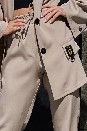 Jadone Fashion: Костюм Сантония с брюками бежевий - фото 2