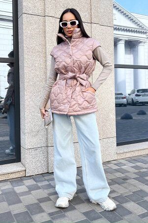 Jadone Fashion: Подовжений жилет Міда пудра - фото 4