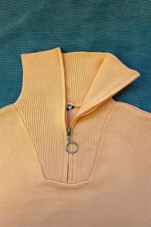 Itelle: Пуловер з коміром на блискавці оранжевого кольору Динара V1662520 - фото 2