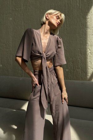 Jadone Fashion: Костюм з брюками Сіат мокко - фото 3