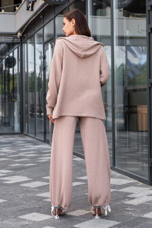 Jadone Fashion: Костюм з брюками Фортуна мокко - фото 2