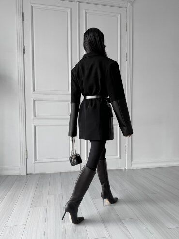 Jadone Fashion: Укорочений тренч Монро без поясу чорний - фото 3