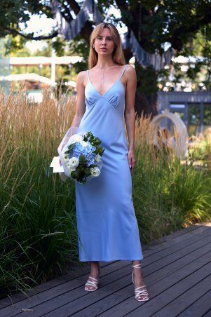Itelle: Сукня сатін-атлас з відкритою спиною блакитна 51450 - фото 3