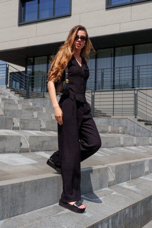 Itelle: Лляной костюм, що складається з жилета і брюк палаццо чорний 3201 - фото 3