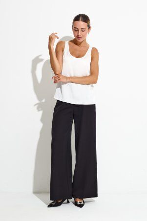 Itelle: Шовкова майка Люсі молочна 8447 - фото 5