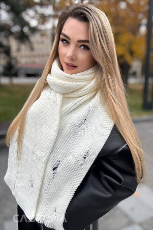 Caskona: Glisten Шарф молоко SG 48002 - фото 2