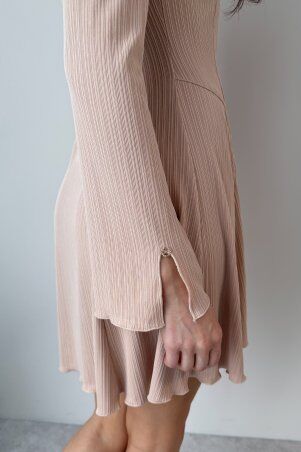 SL-ARTMON: Бежева міні сукня в рубчик з акцентними рукавами-кльош 1480.2 - фото 5