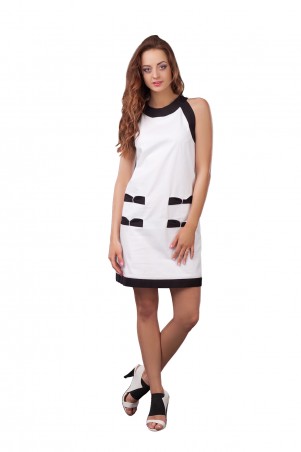 Lilo: Белое короткое платье трапеция с черным кантом 0500 - фото 1